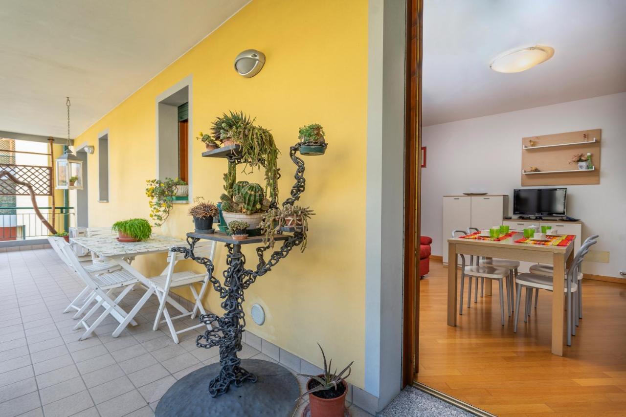 Ai Gelsomini - Lovely Flat With Terrace And Parking! Udine Kültér fotó