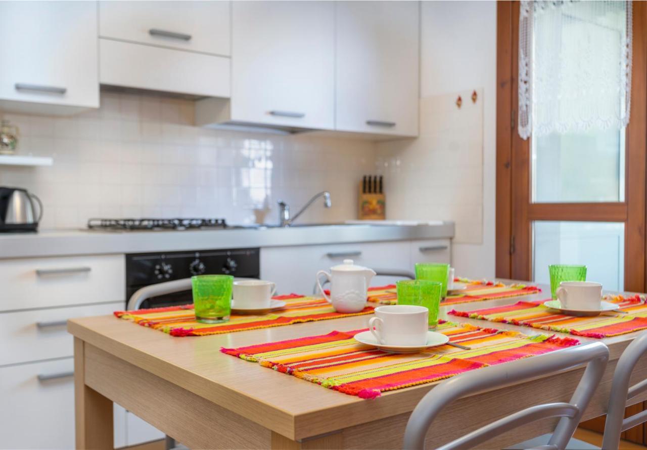 Ai Gelsomini - Lovely Flat With Terrace And Parking! Udine Kültér fotó