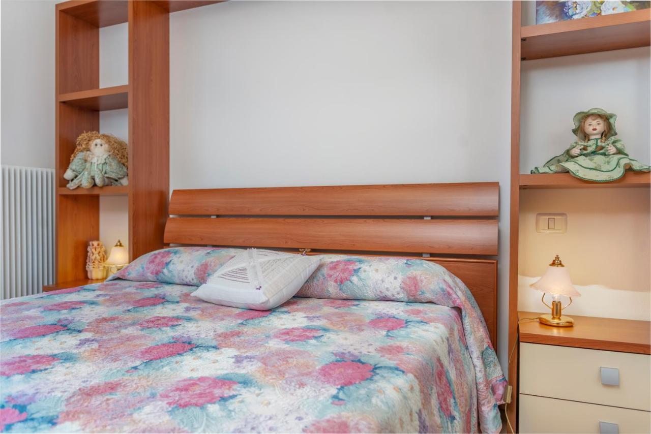Ai Gelsomini - Lovely Flat With Terrace And Parking! Udine Kültér fotó